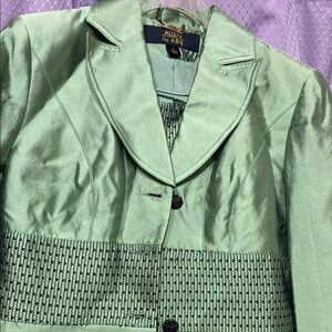 Allen B. By Allen Schwartz Women's Green 2 piece Suit Jacket and Skirt